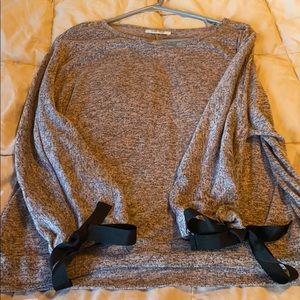 Mauve Erin Blair cute tie sleeve Ladies top